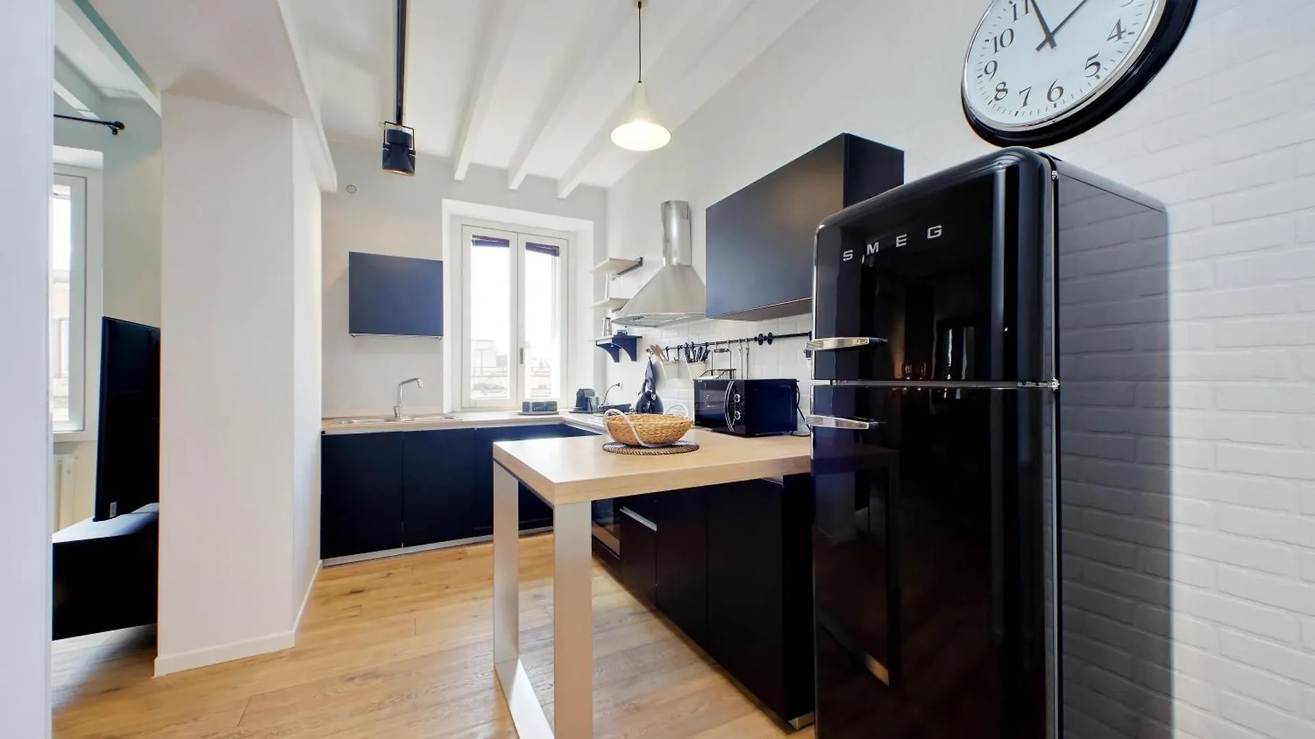 Amazing Penthouse In The Heart Of Rome Apartment